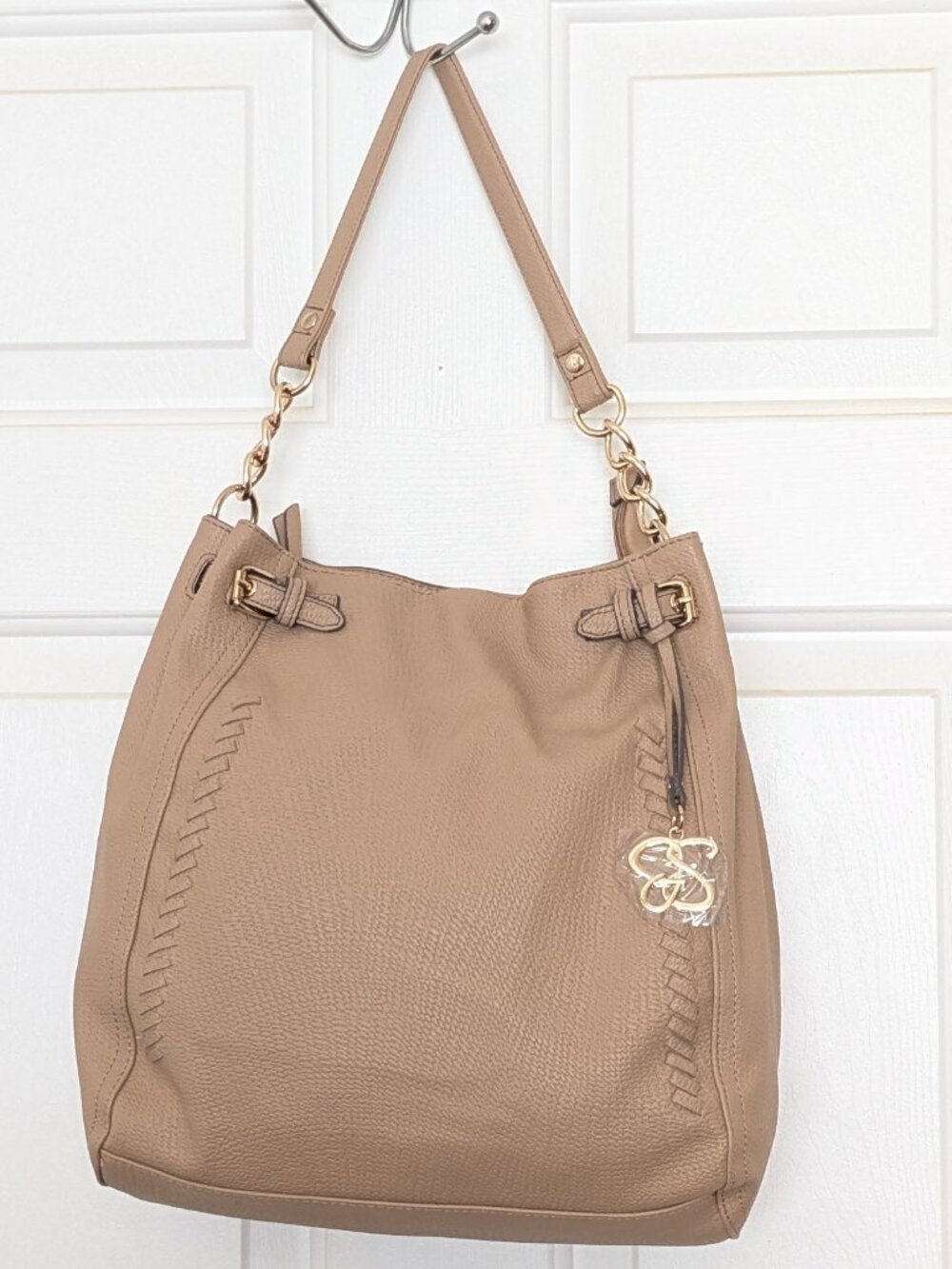 Jessica Simpson Hobo Bag Blush Pebbled Leather Shoulder Handbag Gold Chain Beige